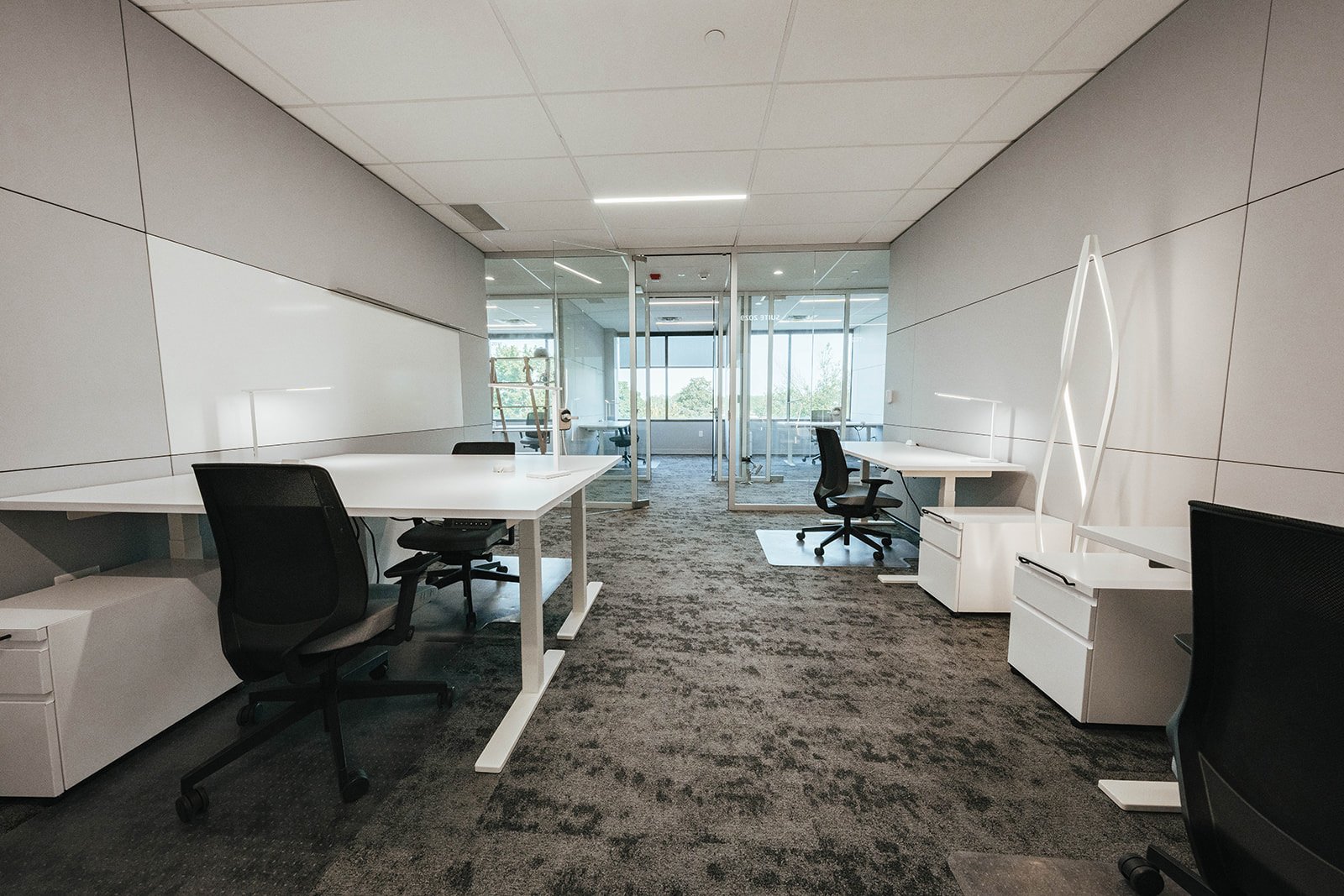 Team Suite 1600-1067